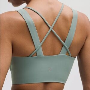 Lululemon “Like a Cloud” Longline Bra size 12 D/DD cup